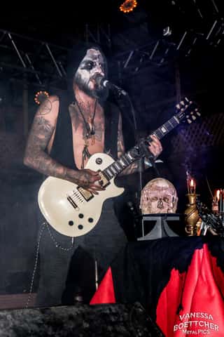 Creptum live photo 214